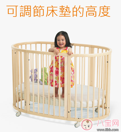 徐若瑄在儿子V宝同款婴儿床 灵活多变又安全