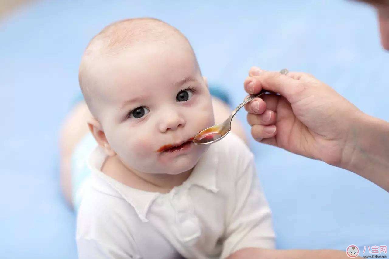 孩子大便是绿色的怎么办？宝宝大便发绿的原因