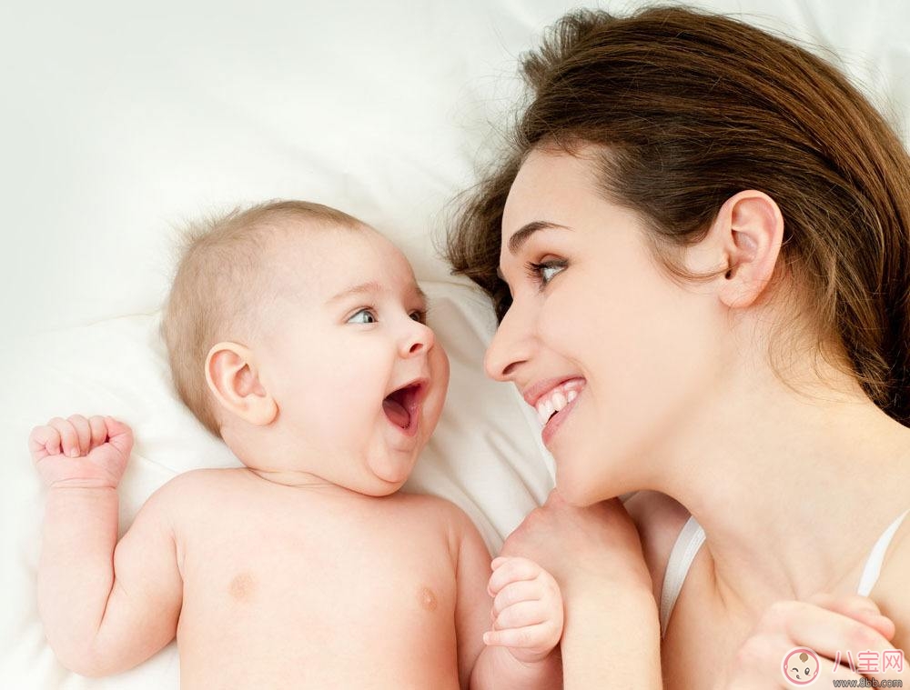 宝宝为什么会尿床 如何纠正婴幼儿尿床问题