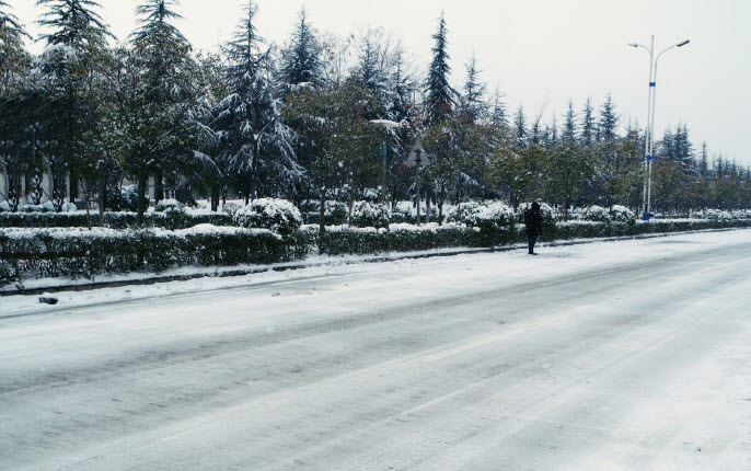 看到雪开心说说朋友圈 看到雪超开心怎么发朋友圈好