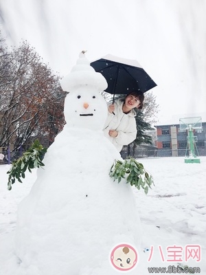 下雪|下雪是一种什么样的体验2018 下雪是不是应该发条好看的说说朋友圈