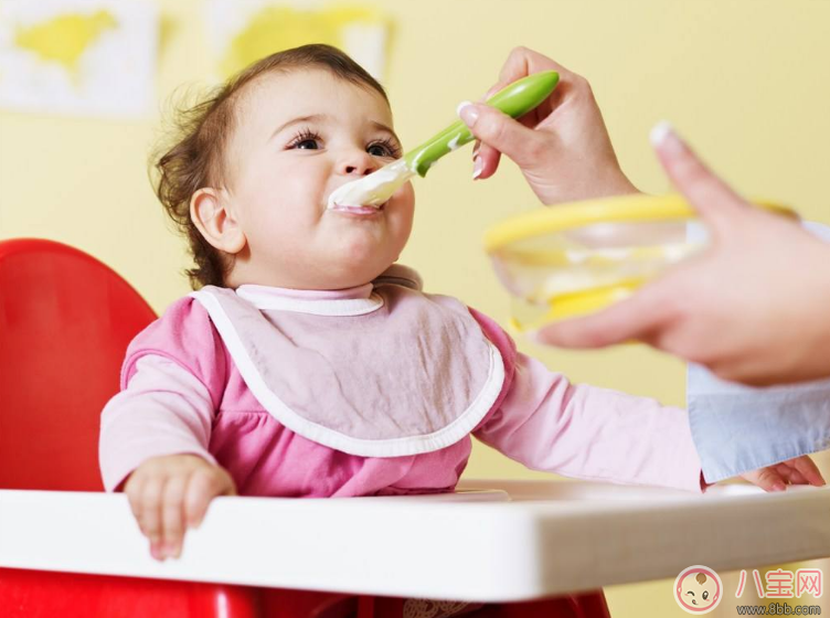 孩子挑食不吃菜怎么办 孩子经常挑食会造成哪些问题