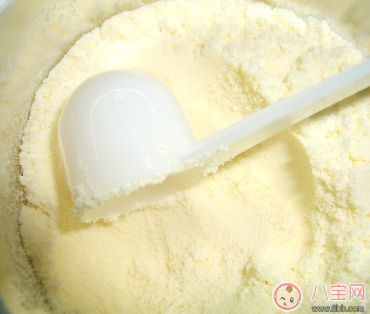 夏天奶粉需要放冰箱吗 夏天怎样保存奶粉不变质