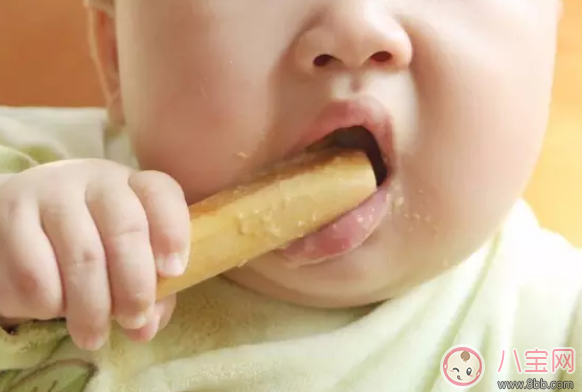 健康|宝宝用磨牙饼干有危险吗 怎么给宝宝挑选安全的磨牙饼干