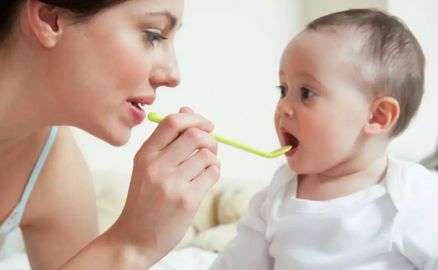 孩子说肚子痛可能是什么原因导致的 孩子肚子疼正确做法