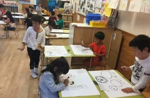 小孩上幼儿园要花多少钱 幼儿园有哪些其他费用