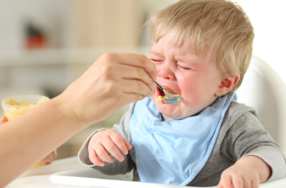 宝宝不吃辅食该怎么办 宝宝抗拒吃辅食怎么应对