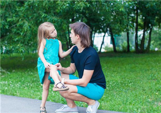 孩子腿部痛是生长痛吗 孩子生长痛怎么缓解疼痛