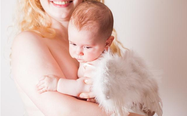 抱宝宝|抱宝宝的正确姿势是什么 不同月龄抱宝宝的姿势