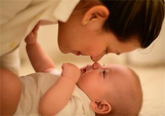 婆婆给七个多月孩子吃盐怎么办 婆婆提前给孩子吃有盐的东西怎么沟通