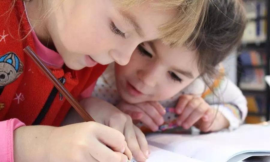 孩子上小学后父母应该如何教育孩子 孩子上小学管教孩子的方法