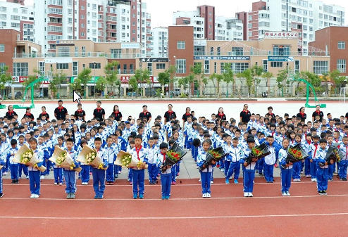 2019教师节感恩老师活动现场报道 教师节活动感恩教师新闻稿