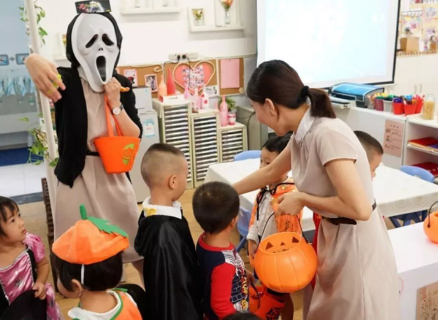 幼儿园2019万圣节活动新闻报道 幼儿园万圣节活动简讯三篇