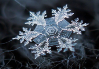 高清镜头下的雪花图片大全 雪花是怎么形成的