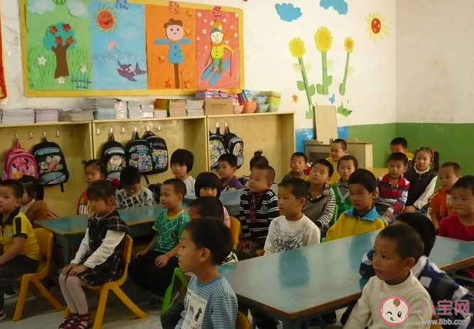 幼师|幼师让孩子自己打自己嘴巴怎么回事 幼师让孩子听话的正确方法是什么