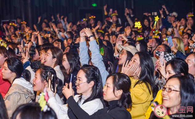 追星女孩有什么共同特征 追星女孩的日常写照