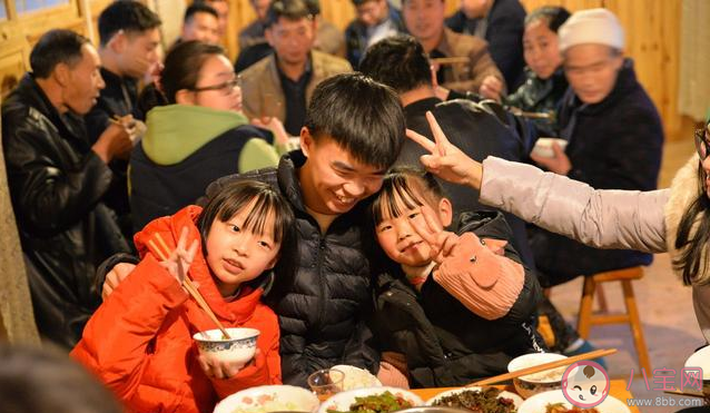 除夕吃年夜饭|2020除夕吃年夜饭作文大全 除夕吃年夜饭300字简短范文示例