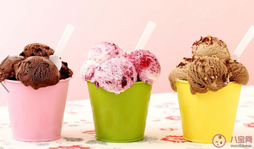 夏天吃冰淇淋的个性带字图片文案说说夏天吃冰淇淋的心情说说配图