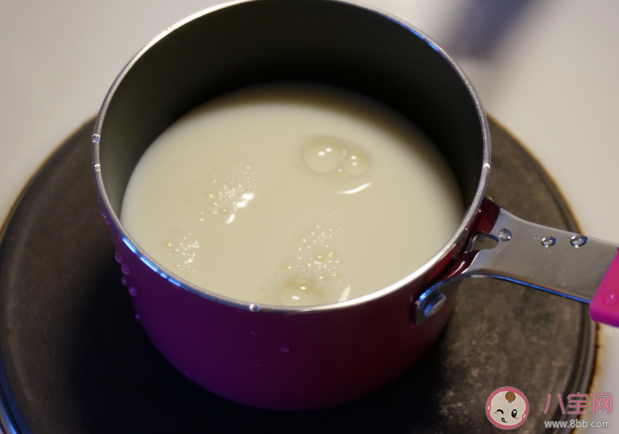 热牛奶|热牛奶后形成的奶皮能吃吗 蚂蚁庄园小课堂11月10日今日答案