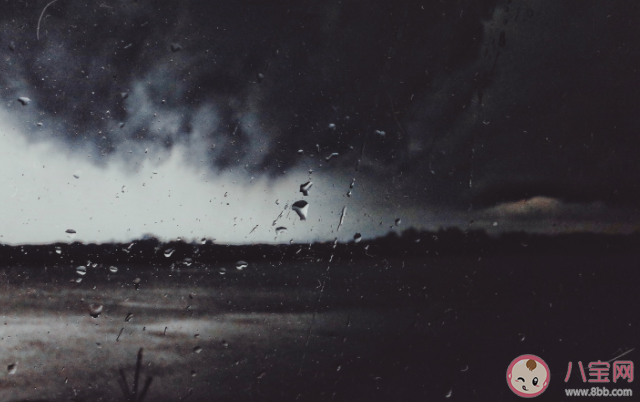 暴雨来临|暴雨来临时哪里最危险 暴雨时如何应对自救