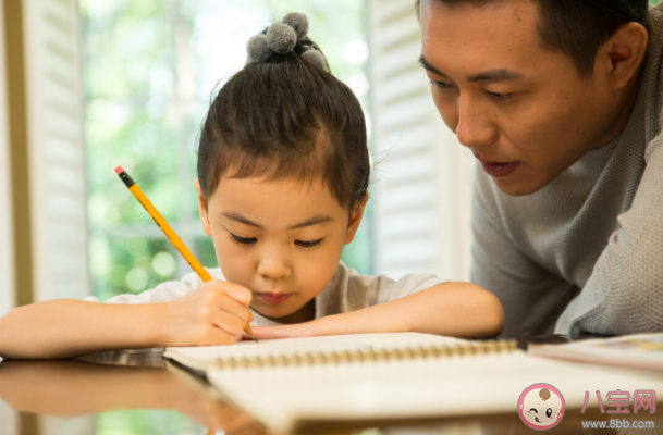 小学低年级不进行纸笔考试有什么影响 小学低年级有必要考试吗