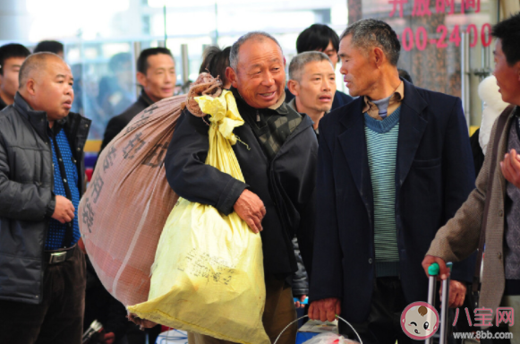 老漂族在城市面临哪些困境 如何解决老漂族问题