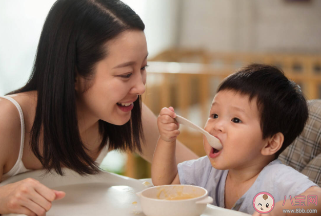 越晚给孩子加盐越好吗 不同年龄盐的建议摄入量是多少