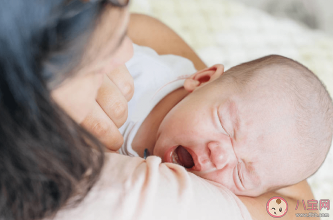 孩子哭闹不合理需求要妥协吗 孩子哭闹的可行性建议