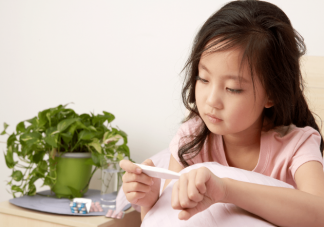 孩子阳康后用过的奶嘴牙刷要扔了吗 孩子阳过后要注意哪些事情