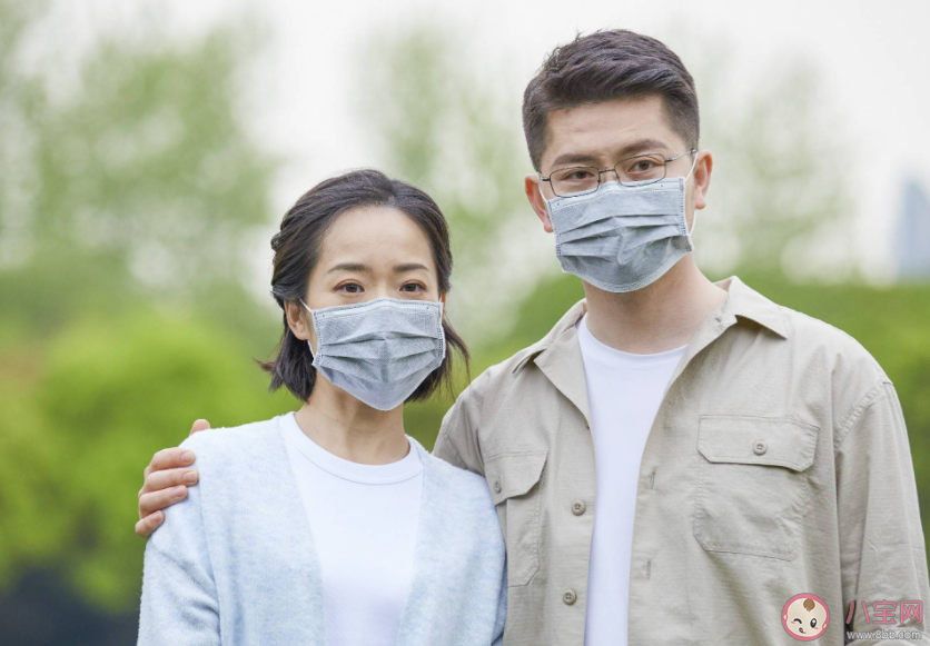 多地地铁不强制戴口罩 学生还要戴口罩吗