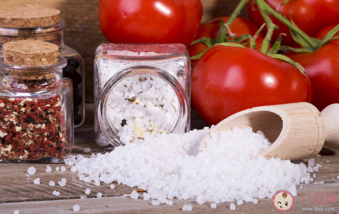 全球人均钠摄入量严重超标是真的吗 过量吃盐是导致全球死亡和疾病的主因之一