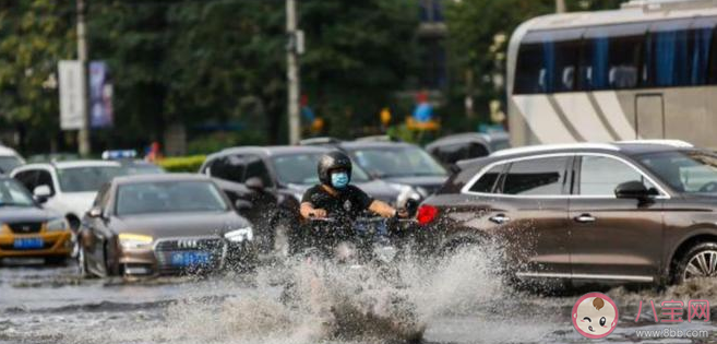 快递被暴雨泡毁赔不赔公司回应 被暴雨泡毁的快递该如何理赔