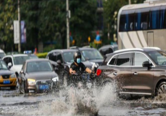 快递被暴雨泡毁赔不赔公司回应 被暴雨泡毁的快递该如何理赔