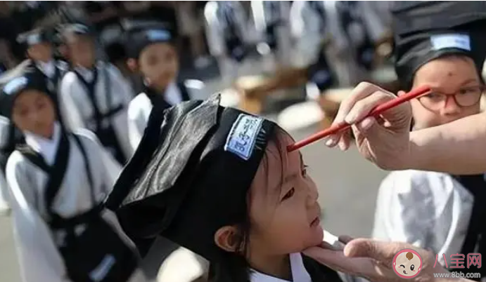 在古代学童入学要举办什么仪式 蚂蚁庄园9月1日答案最新