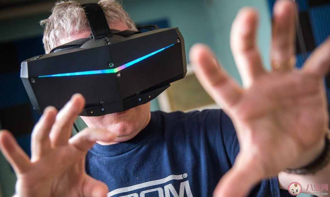 VR头显为什么不受欢迎 你会购买VR头显吗