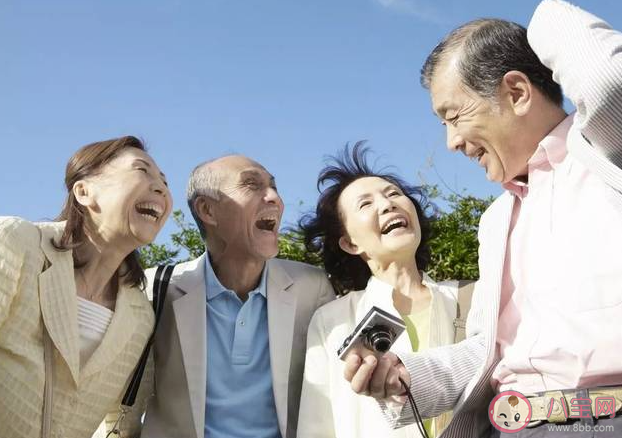 年轻人为何爱上老年消费 老年消费的特点是什么