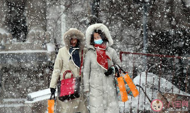 新一轮大范围雨雪明起来袭 大雪天出行要注意些什么