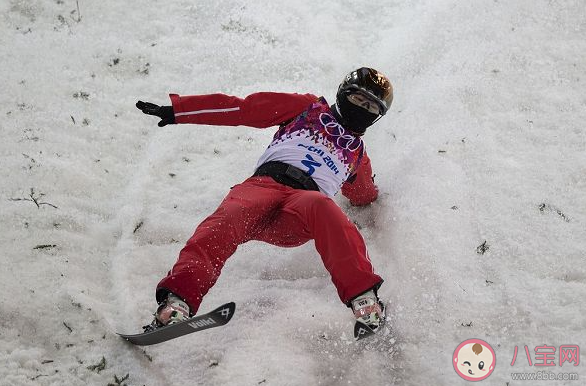 为什么滑雪摔倒会导致窒息身亡 粉雪为什么暗藏危机