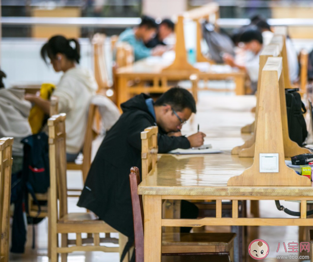 大学生早自习的意义在哪里 大学生要不要上早晚自习