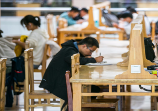 大学生早自习的意义在哪里 大学生要不要上早晚自习